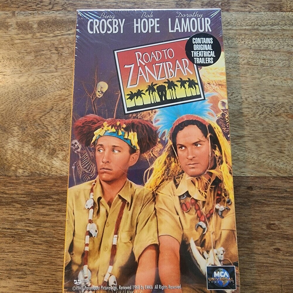 Vintage Road To Zanzibar VHS Bing Crosby Bob Hope Lamour MCA Musical Comedy